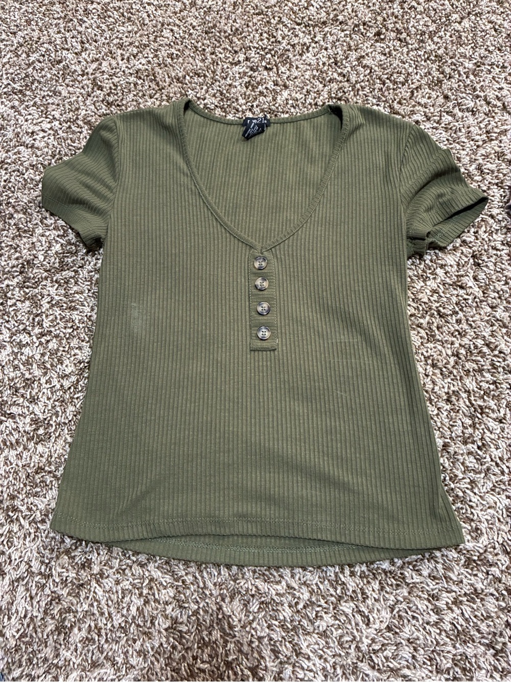 Rue21 Olive Ribbed V-Neck Button Tee